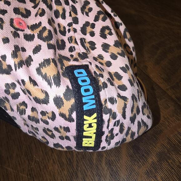 Black Mood by Hat’s On Leopard Print Snapback Cap Cat Eyes Korea Streetwear - Picture 5 of 6